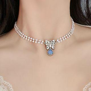 Faux Pearl Rhinestone Butterfly Choker Blue & White - One Size