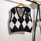 V-neck Argyle Sweater Vest Black - One Size