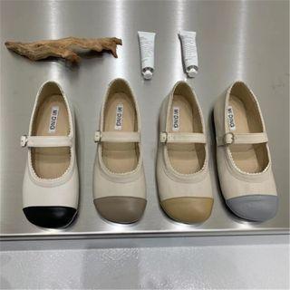 Cap Toe Mary Jane Shoes