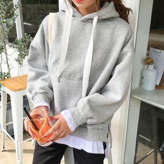 Mock Two-piece Slit-side Hoodie