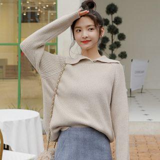 Buttoned Collar Long Sleeve Knit Top