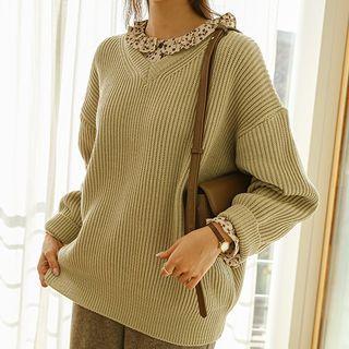 Colored V-neck Rib-knit Sweater