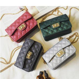 Quilted Buckled Shoulder Bag