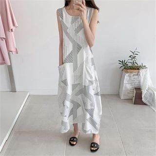 Sleeveless Pocket-detail Pattern Long Dress
