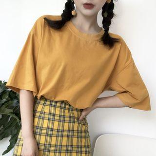 Plain Elbow-sleeve T-shirt / Check Mini Skirt