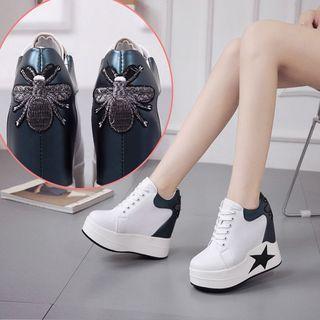 Platform Hidden-heel Embroidered Lace-up Sneakers