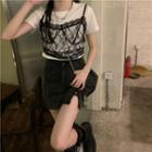 Short-sleeve Plain Cropped T-shirt / Lace Camisole