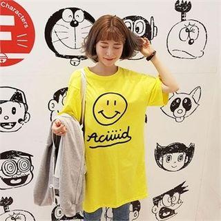 Short-sleeve Smile Emoji T-shirt Dress
