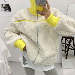 Funnel-neck Contrast-panel Sherpa-fleece Jacket