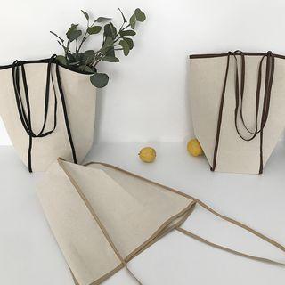Canvas Piped Shoulder Bag