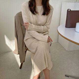 Round-neck Slit-side Ribbed Knit Dress