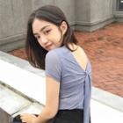 Short-sleeve Bow Back T-shirt