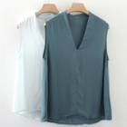 Sleeveless V-neck Plain Chiffon Blouse