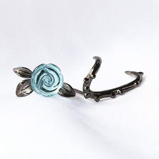 Non-matching Rose Earring