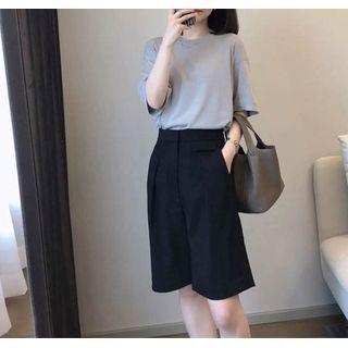 Elbow-sleeve Blouse / Dress Shorts / Set