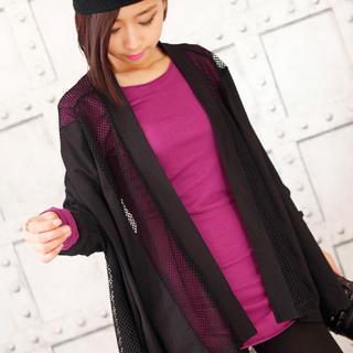 Long-sleeve Round-hem T-shirt
