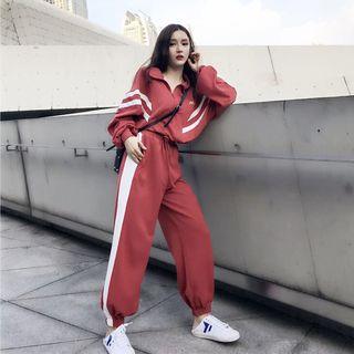 Stand Collar Contrast Stripe Sweatshirt / Gather-cuff Sweatpants