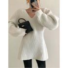 Long-sleeve V-neck Slim-fit Knit Mini Dress