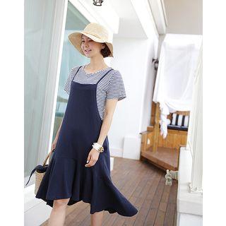 Set: Stripe T-shirt + Ruffle-hem Long Jumper Dress