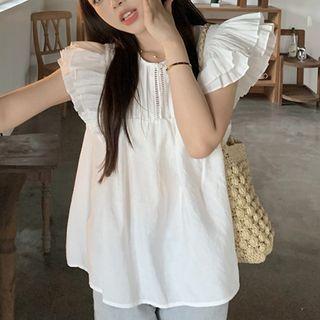 Ruffle Sleeveless Pintuck Blouse