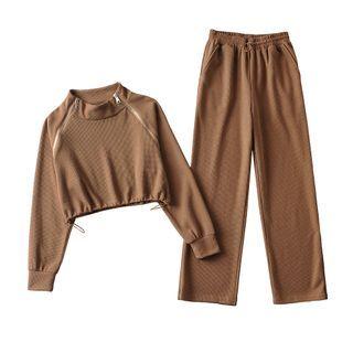 Set: Mock-neck Zipper Sweatshirt + Wide-leg Pants