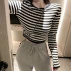 Long-sleeve Striped Cropped Top / Sweatpants