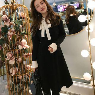 Long-sleeve Contrast-trim A-line Collared Knit Dress