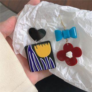Asymmetrical Acrylic Flower Earring 1 Pair - Black & Yellow & Blue & Red - One Size