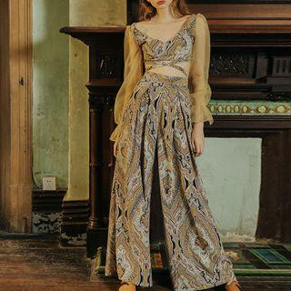 Set: Printed Long-sleeve Cropped Top + Wide-leg Pants