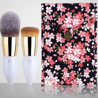 Set Of 2: Wooden Handle Foundation Brush Set Of 2 - One Size
