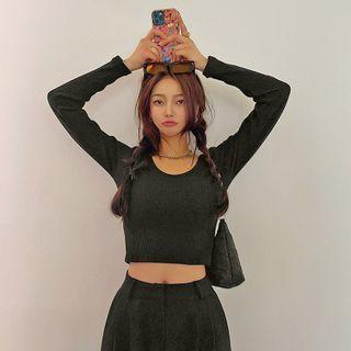 U-neck Ribbed Cropped T-shirt