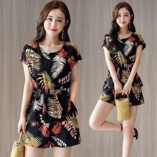 Set: Floral Tie-waist Top + Wide-leg Shorts