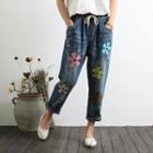 Floral Embroidered Cropped Tapered Jeans