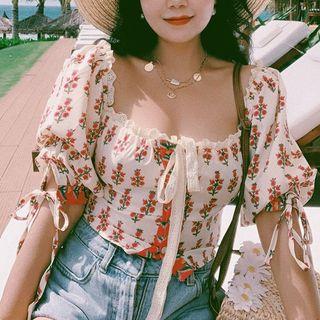 Elbow-sleeve Floral Print Crop Top