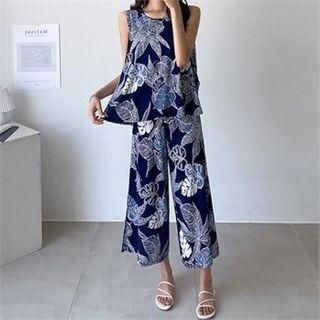 Set: Sleeveless Printed Top + Band-waist Pants