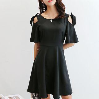 Ribbon Off-shoulder Chiffon A-line Dress