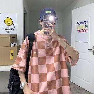 Checkerboard Lettering Elbow-sleeve T-shirt