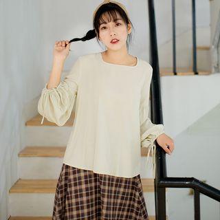 Long-sleeve Bow-tied Top