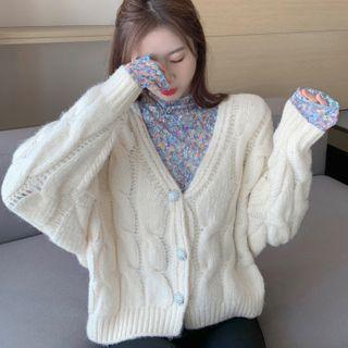 Long-sleeve Mock-neck Lace Top / V-neck Cardigan