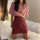Lettering Short-sleeve Top / High-waist A-line Skirt