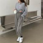 Cropped Pullover / Check Print Wide Leg Pants