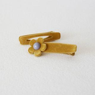 Set Of 2: Velvet Hair Clip + Flower Hair Clip