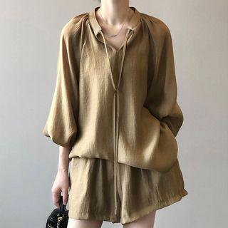 Set: Elbow-sleeve V-neck Blouse + Shorts