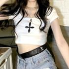 Short-sleeve Star Applique Cropped T-shirt