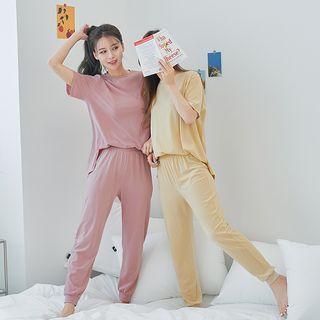Set: Round-neck Plain T-shirt + Band-waist Jogger Pants
