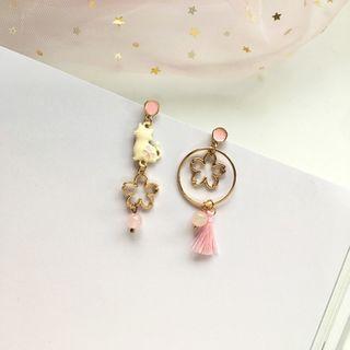 Non-matching Cat & Sakura Dangle Earring