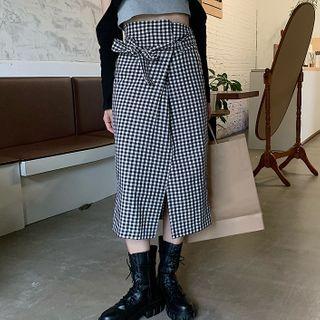 Cropped Tank Top / Long-sleeve Cutout T-shirt / Asymmetric Gingham Midi A-line Skirt