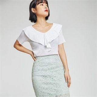 Frill-collar Short-sleeve Lightweight Knit Top