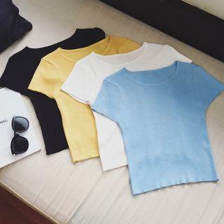 Short-sleeve Plain Knit Top
