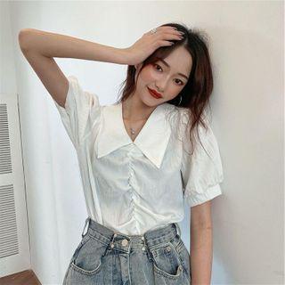 Short-sleeve V-neck Ruffled Shirt